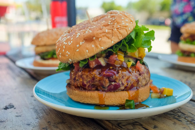 plant based burger, plant-based burgers